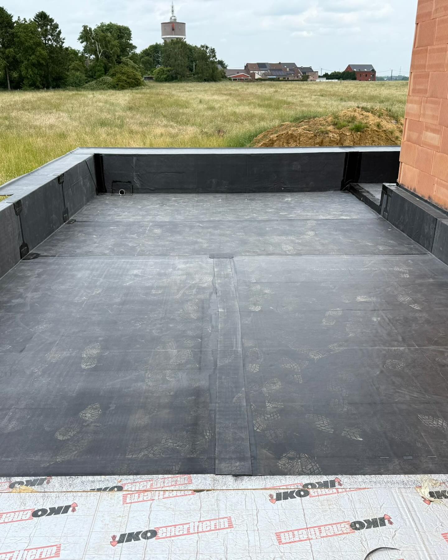 Toiture plate EPDM