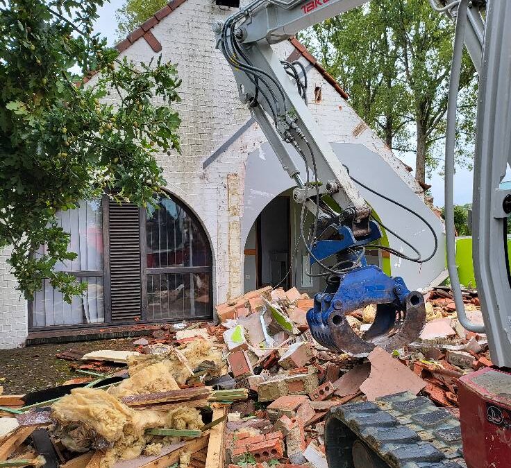 Démolition et construction d'une annexe par l'entreprise Alaimo